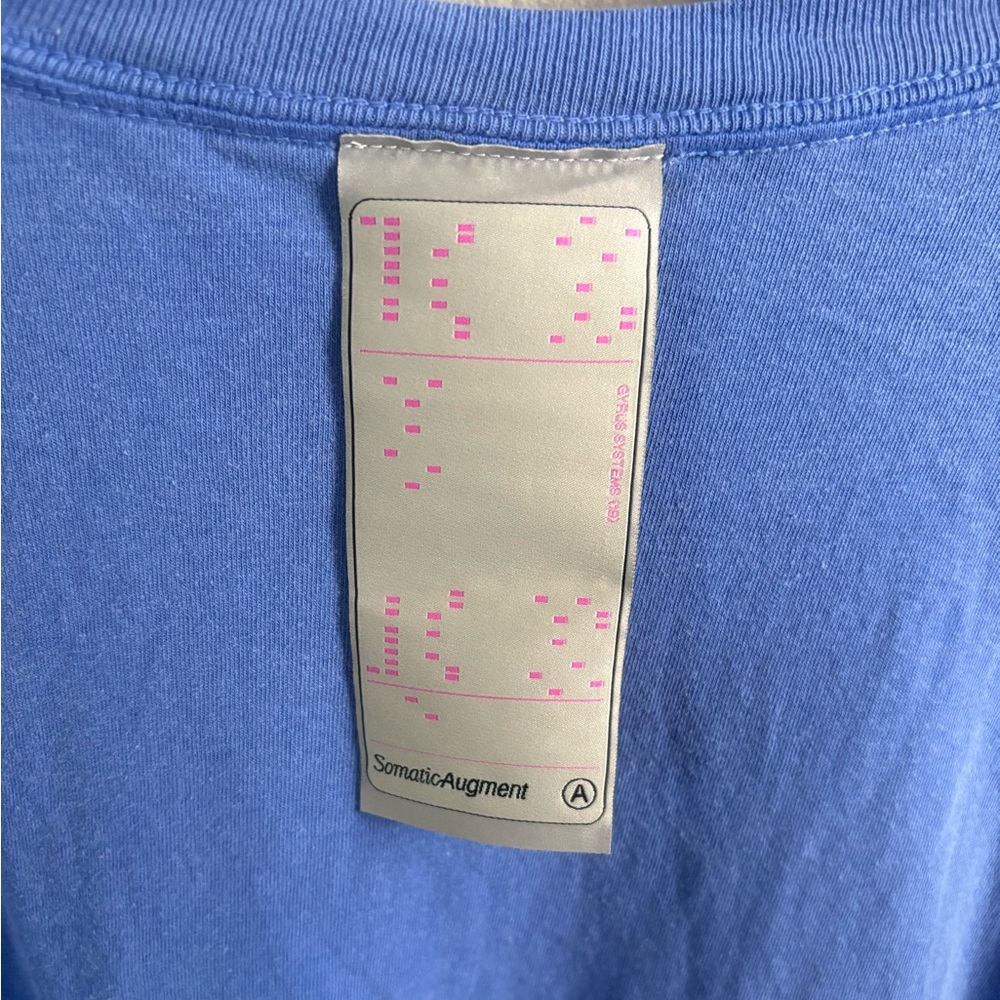 AVAUNT Syntax Tee - Picture 9 of 9